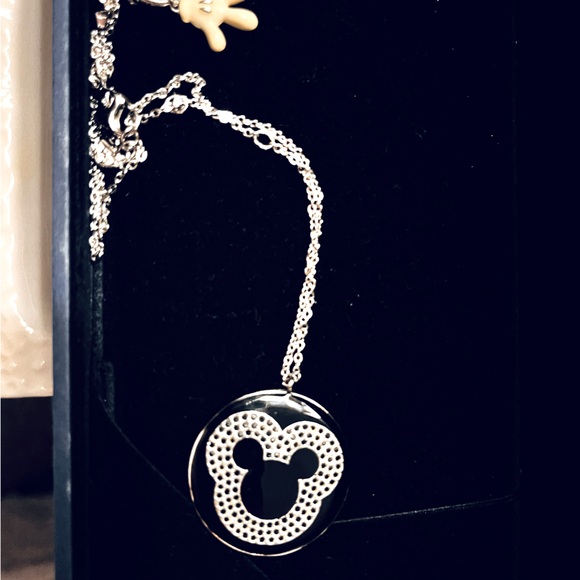 Swarovski Disney Necklace - Picture 1 of 4